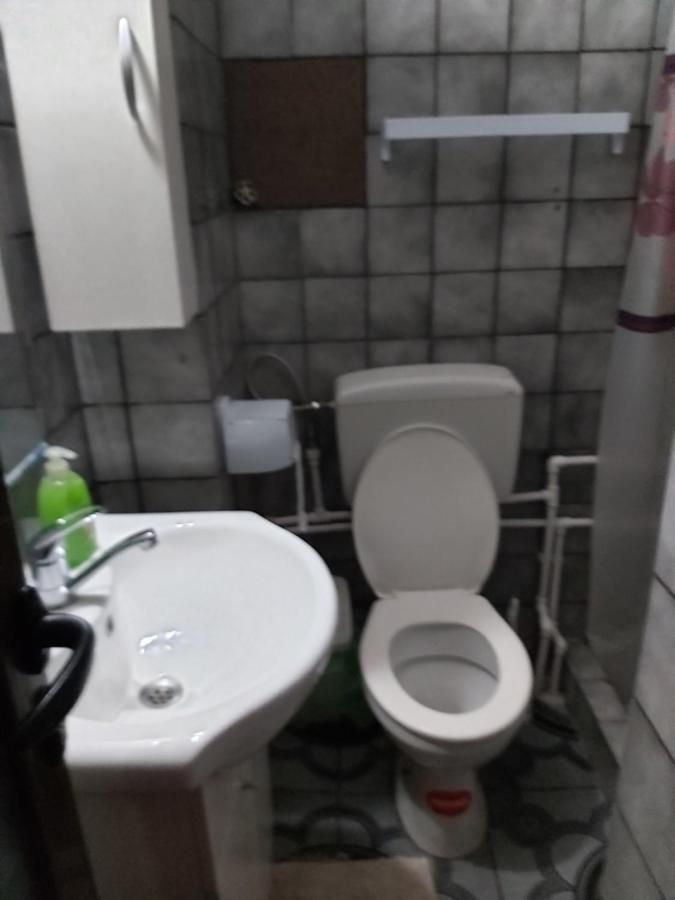 Hotel Turist 雷希察 外观 照片